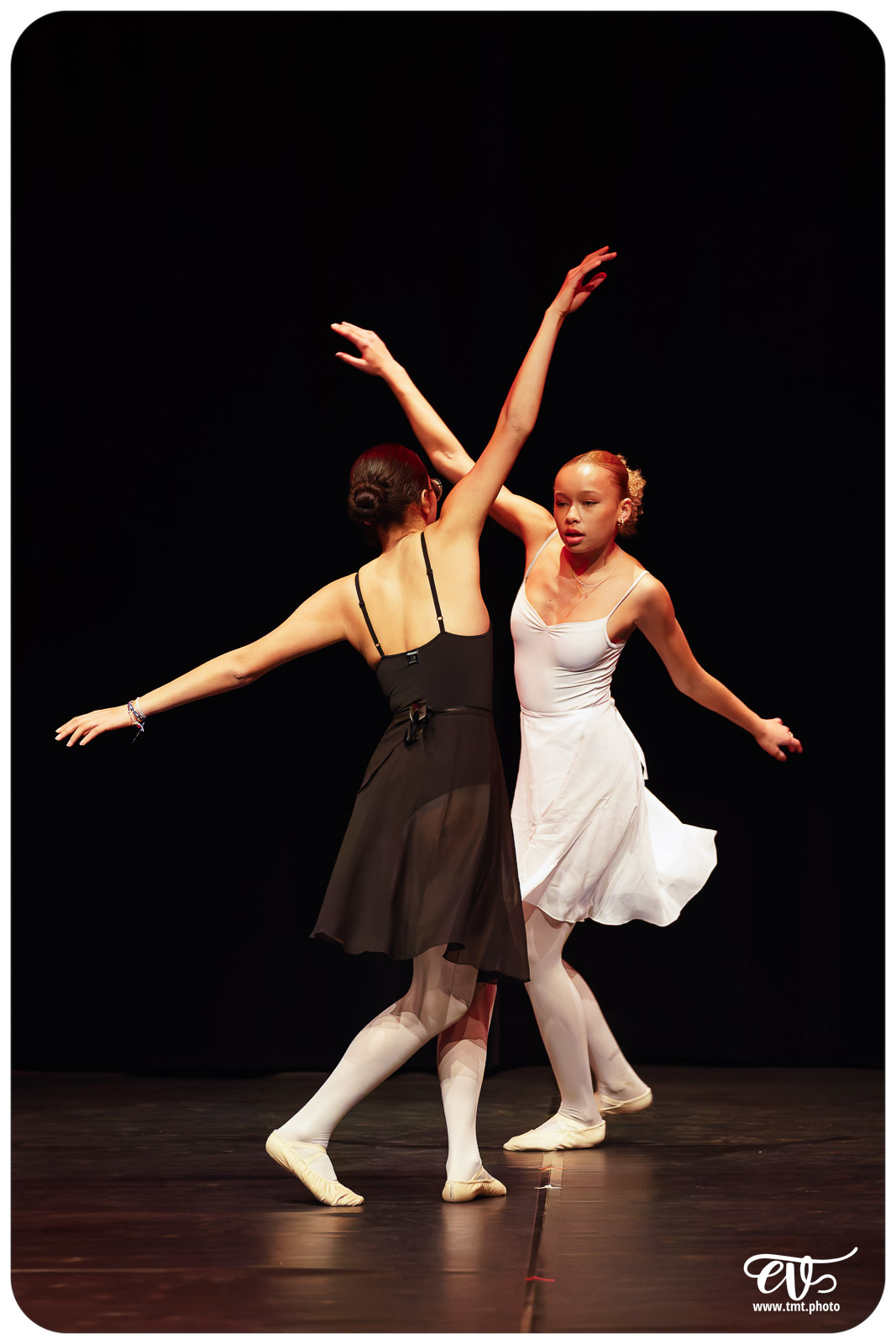 MATIERE BRUTE (CHRISTELLE DAUJEAN)